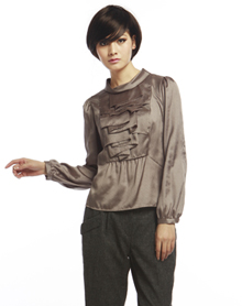 女款褐色衬衫NW8WB913093